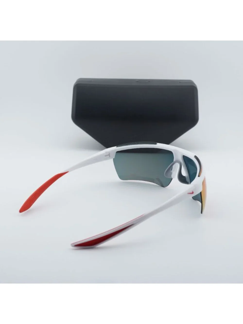 NIKE WINDSHIELD 20 CW1287 101 Shield Sunglasses - White / Field Tint